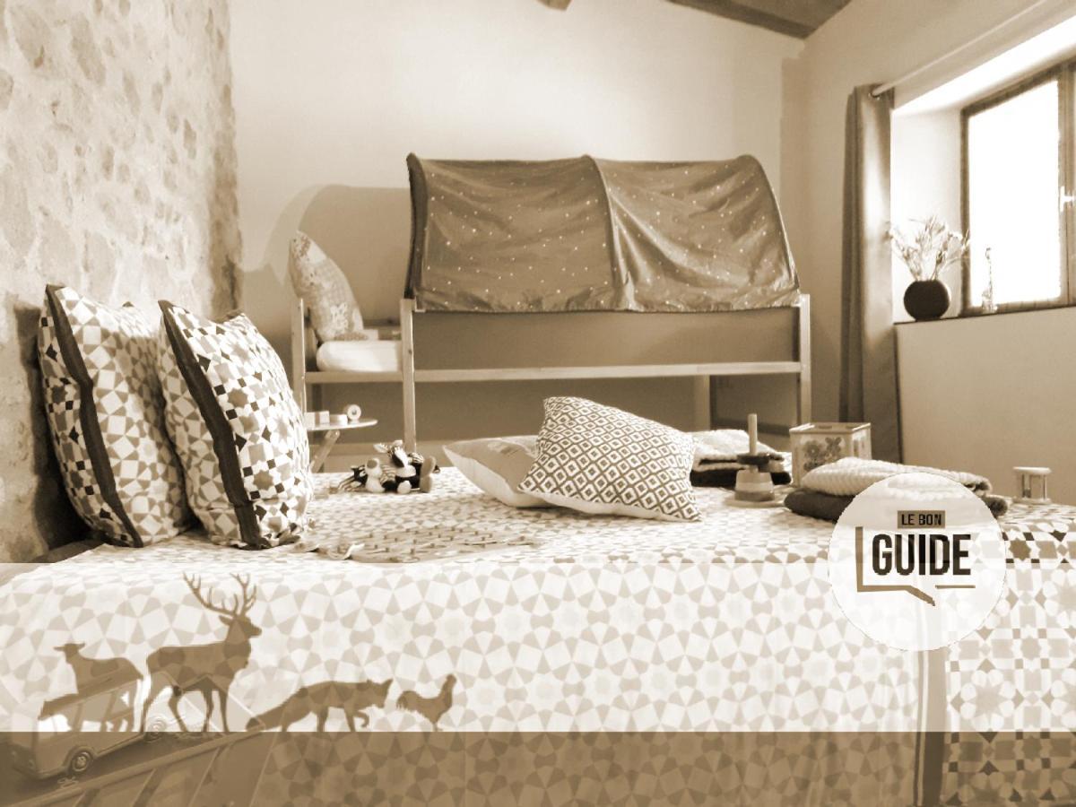 Chambre familiale Vallon-en-Sully Extérieur photo